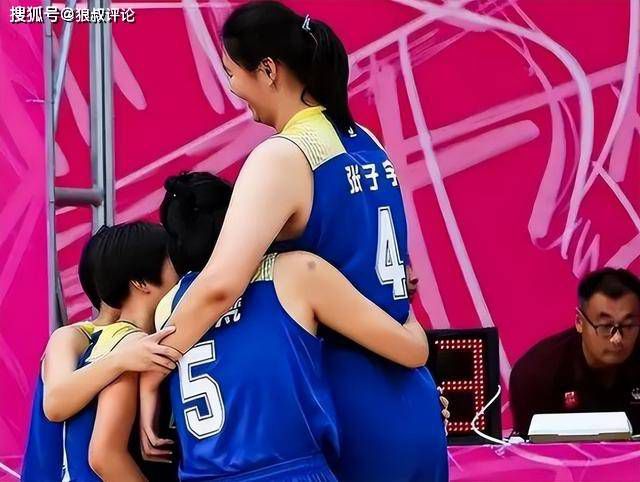 扒开美女狂揉动漫视频